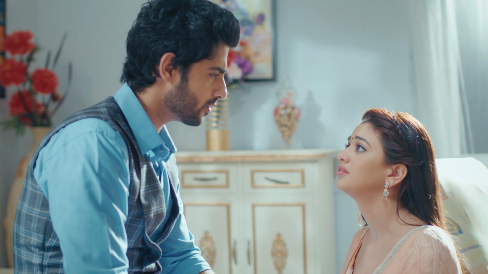 Watch Gathbandhan Season 1 Full Episode 213 2019 11 08t00 00 00 05 30 Online For Free On Jiocinema Com Shammi on anupamaa 15th october. gathbandhan dhanak informs raghu about mai