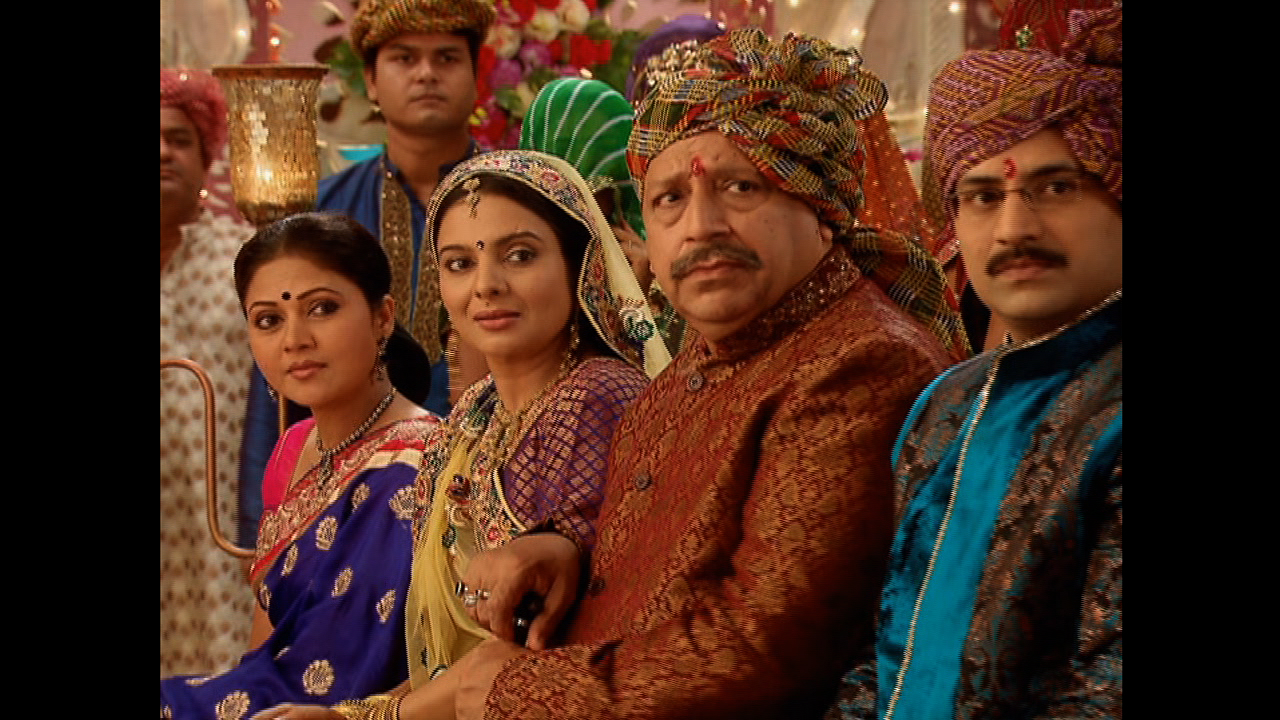 Watch balika vadhu episode 1000 crew