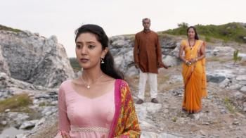 jiocinema - Indra and Surendran meet Ragini