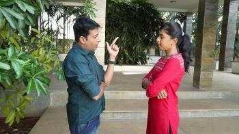 jiocinema - Ajay and Aditi are suspicious of Nandini