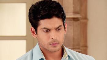 jiocinema - Shivraj is shocked about Anandi's behaviour.