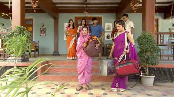 jiocinema - Saraswati throws out Rakhma and Radhe
