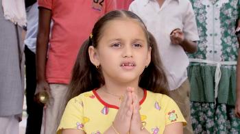 jiocinema - Anandi prays for Anna's health