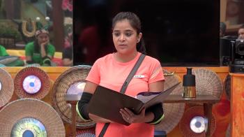 jiocinema - Neha reads out the rules, again!