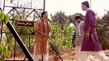 jiocinema - Vijay arrives at Ammu's place