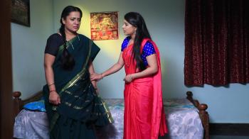 jiocinema - Raashi apologises to Anuradha