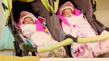 jiocinema - Anandi gives birth to twins