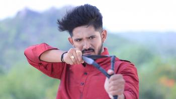 jiocinema - An annoyed Vijay hits Madhana