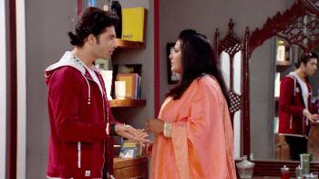 jiocinema - Indra wants Rishi to remarry