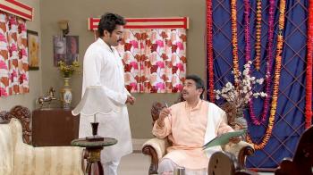 jiocinema - Rajshekhar falls prey to Panditji's plans