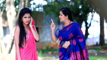 jiocinema - Girija confronts Kavitha