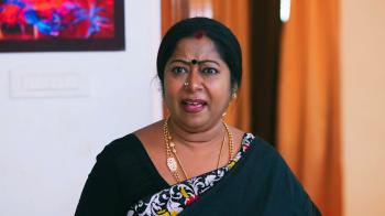 jiocinema - Vedhavalli argues with Sahana’s parents