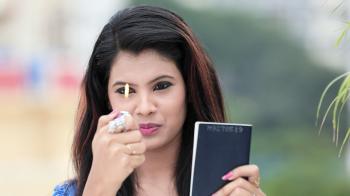 jiocinema - Will Deepika burn Aradhana's passport?