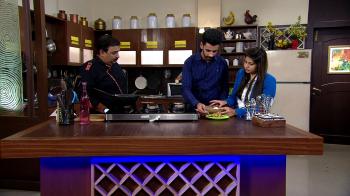 jiocinema - Chef Vishnu welcomes classmates, Gaurav and Swarupa
