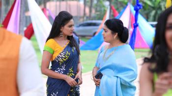 jiocinema - Rathnamala seeks Bhuvi's support