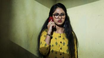 jiocinema - Sarika seeks Kavitha's help