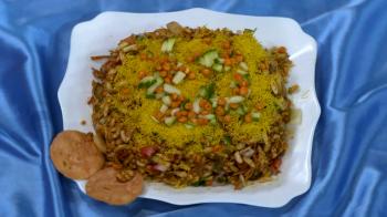 jiocinema - Sandwich Bhel and Mango Panipuri