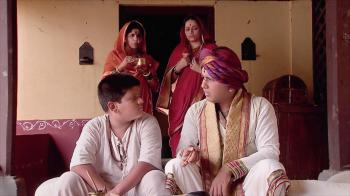 jiocinema - Radhi's Maushi insults Bholya