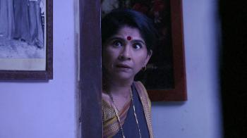 jiocinema - Vasudha overhears the conversation!