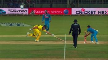 jiocinema - India Gets Australias First Wicket