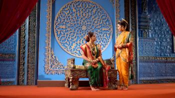 jiocinema - Lakshmi questions her mother