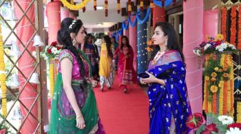 jiocinema - Anjali confides in Sannidhi