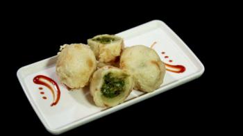 jiocinema - 'Stuffed Veg Potato' and 'Mix Dhan Khichdi'