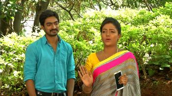 jiocinema - Sanjay invites Akash to his wedding