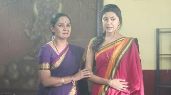 jiocinema - Sathyavathi's words hurts Ragini