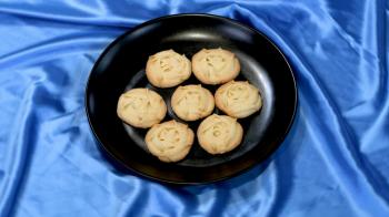 jiocinema - Butter cookies and Ringan ni kadhi