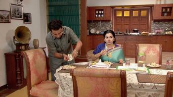 jiocinema - Bhiku Mama poisons Raghav's food!