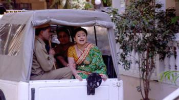 jiocinema - Anjali gets Saroj arrested!