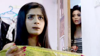 jiocinema - Tina sees Anjali's face