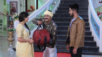 jiocinema - Vijay gets help from Bhanumathi!