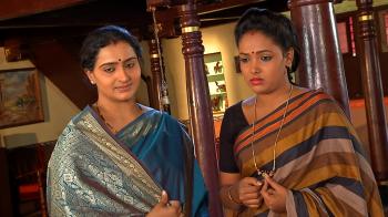 jiocinema - Devika is angry with Bhumika