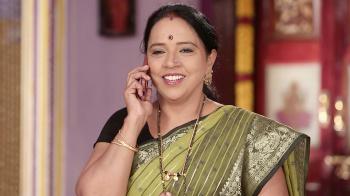 jiocinema - Arjun invites Tara for his wedding