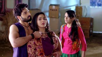 jiocinema - Suraj threatens to kill Chakor