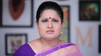 jiocinema - Parvathi confirms her suspicions