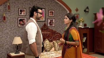 jiocinema - Saraswati tries her best to convince Raghav