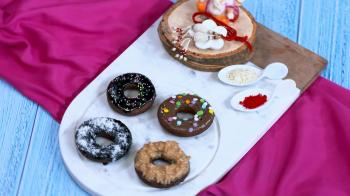 jiocinema - Gulab Jamun Donuts and Choco Cups