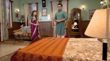 jiocinema - Devika tries to convince Raghav