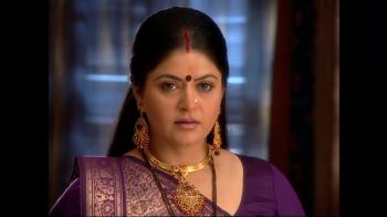 jiocinema - Sumitra is happy for Tapsya's return into Veer's house