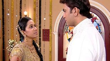 jiocinema - Sharada informs Vijay about Deepak's behaviour
