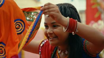 jiocinema - Anandi unveils the new bride