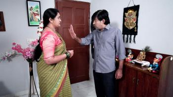 jiocinema - Shridhar refuses his wife's request