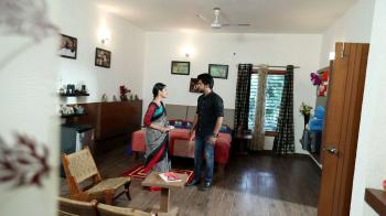 jiocinema - Nandini confesses to Akshay