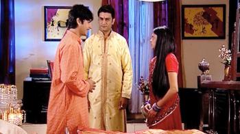jiocinema - Vijay seeks Radha's help