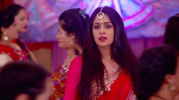 jiocinema - Simar loses sight of Anjali!