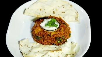 jiocinema - Veggie Jalapeno Pasta and Kaushambhi Biryani