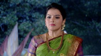 jiocinema - Saraswati is heartbroken by Raghav's decision